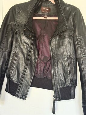 Danier Black Leather Bomber-Style Jacket with Ribbed Hem